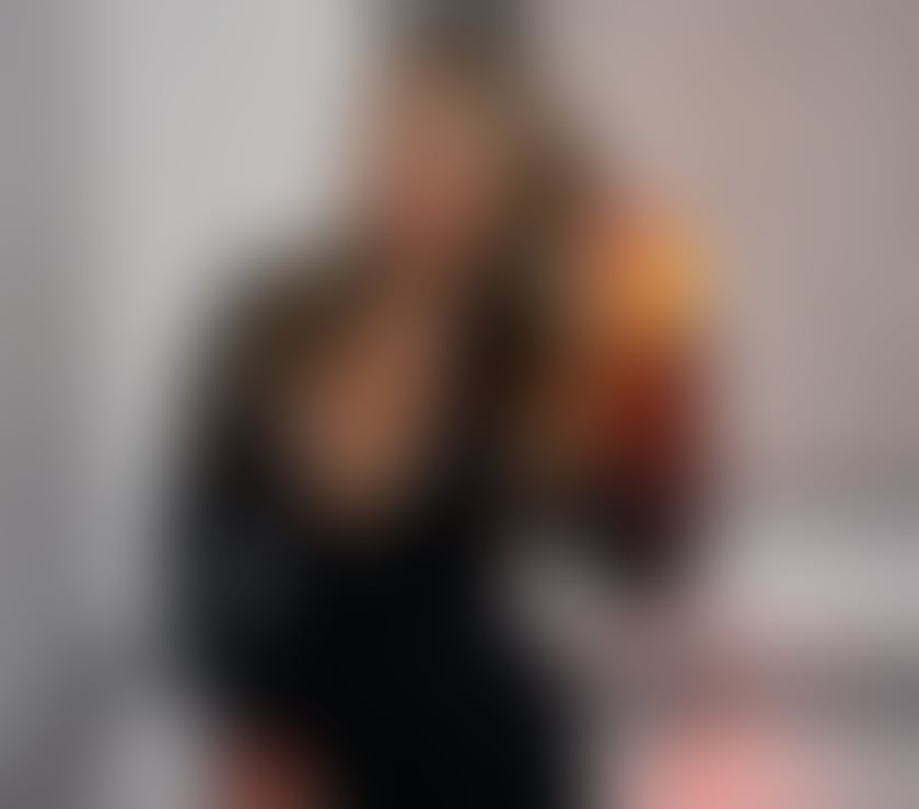 Escorts East London Canary Wharf - DLR Station - East London - Photos for Bela Sexy 🔥Outcall Only📞Let’s Party❤️