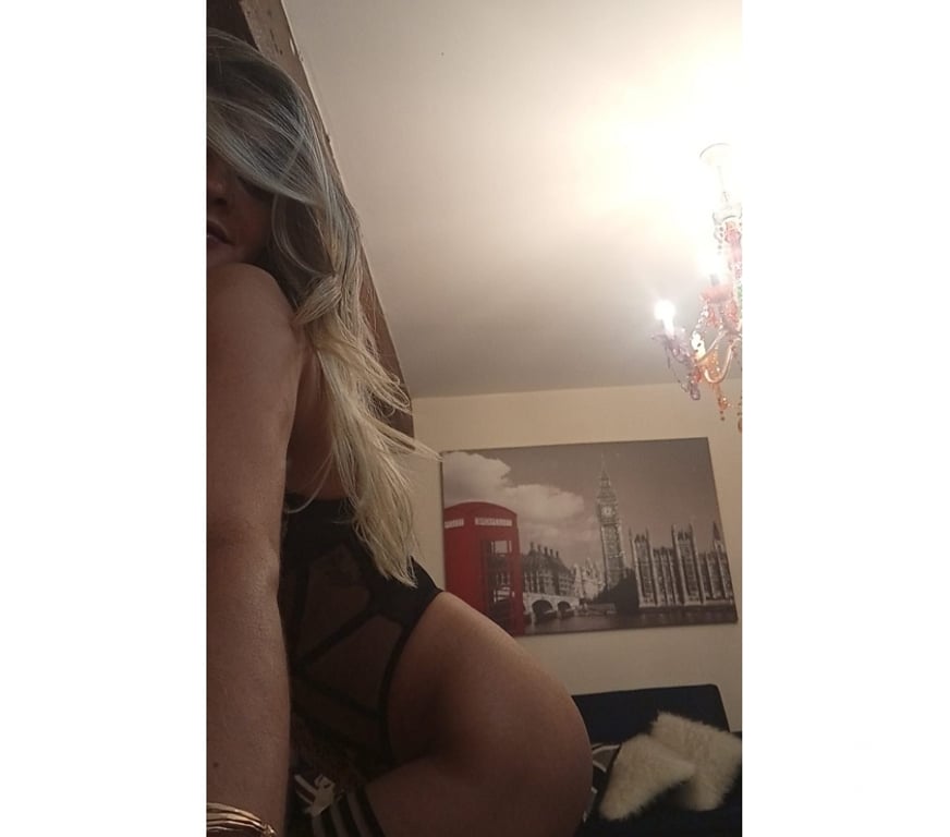 Escorts Merseyside Liverpool - Photos for Hot blonde in the city🤤🍯