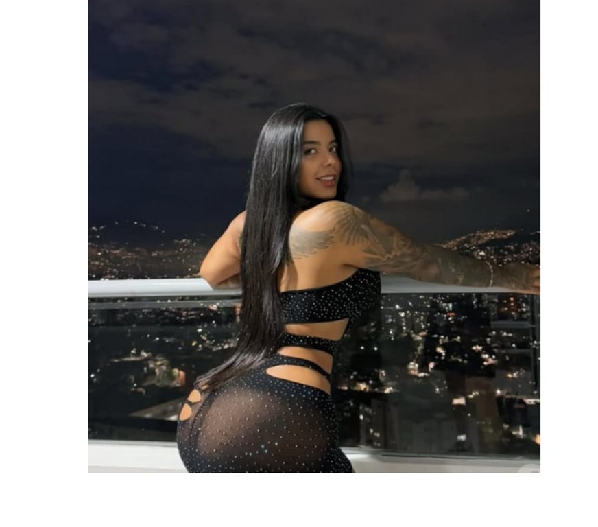 Escorts Gloucestershire Gloucester - Photos for SENSUAL HOT & SPICEY , Party 🥳 🎉
