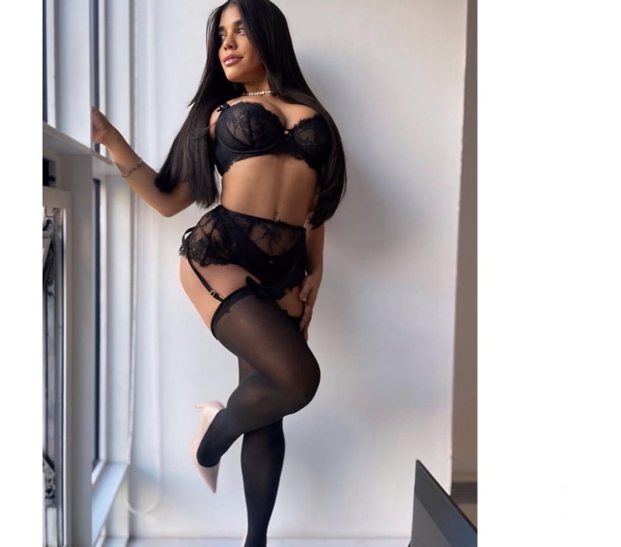 Escorts Belfast Belfast City Centre (South) - Belfast - Photos for Mery FLOWER🌸 🇧🇷🥂 Video call me🇧🇷🇧🇷