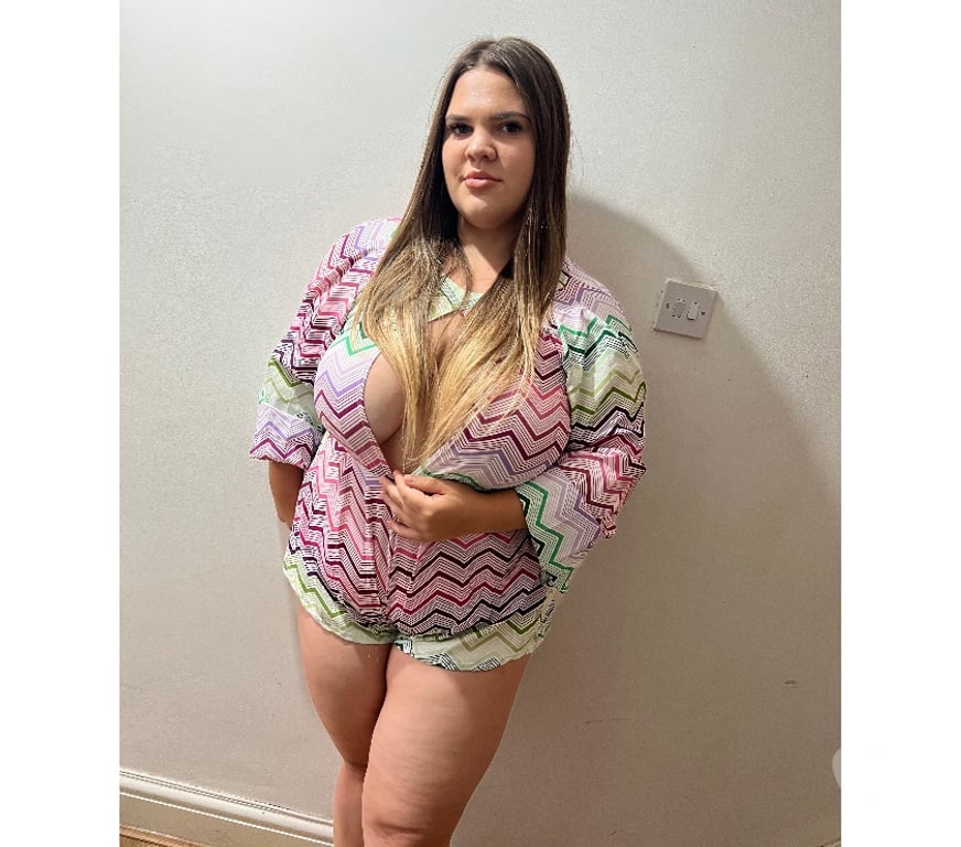 Escorts West London Hillingdon - Photos for 🔥❤️NEW GIRL BIG BUM PARTY 🥳🎉🍾🥂