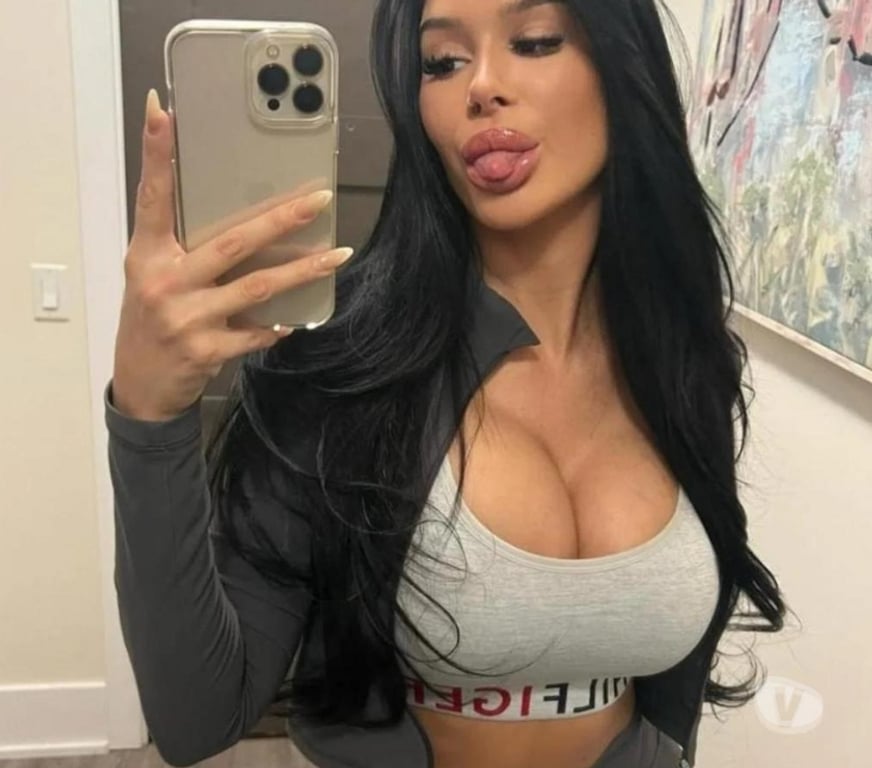 Escorts South West London Sutton - Photos for Latina Tina from Brazil