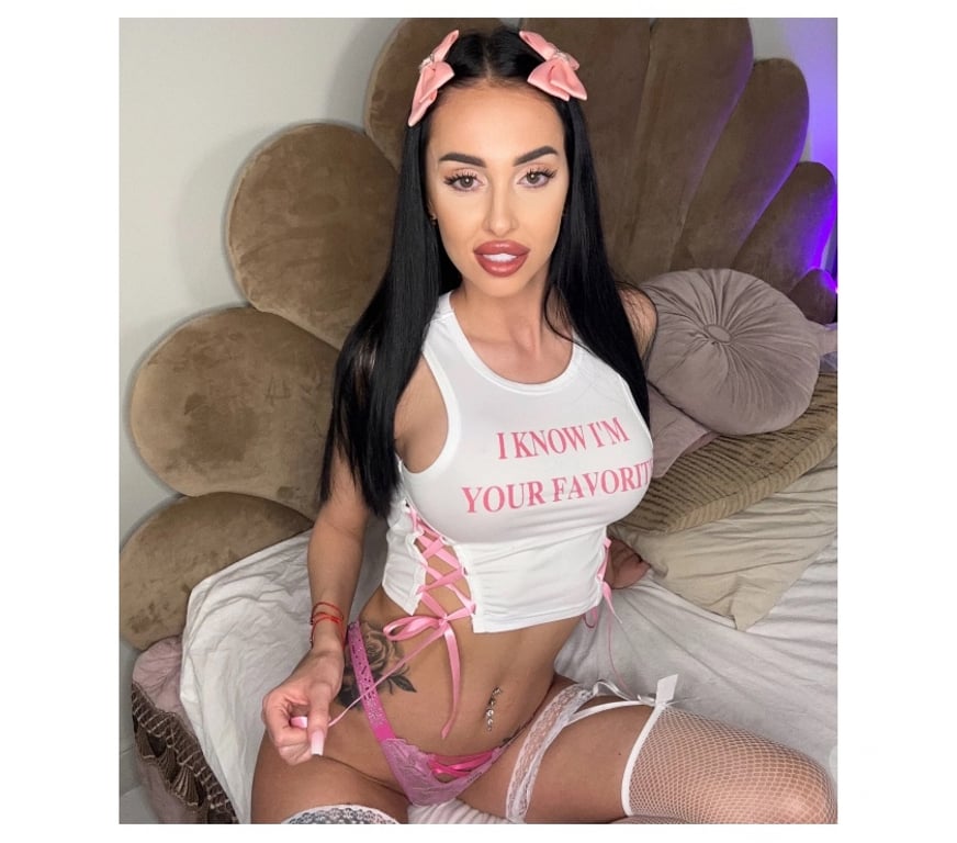 Escorts West Midlands Birmingham - Photos for 🔝YOUNG&HOT✅OWO&GFE❤️DUO WHIT MY FRIEND😍