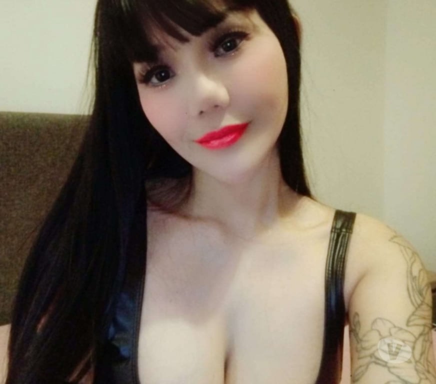 Escorts East London Canary Wharf - East London - Photos for New styles, breaking the rules, burning youth, passionate an