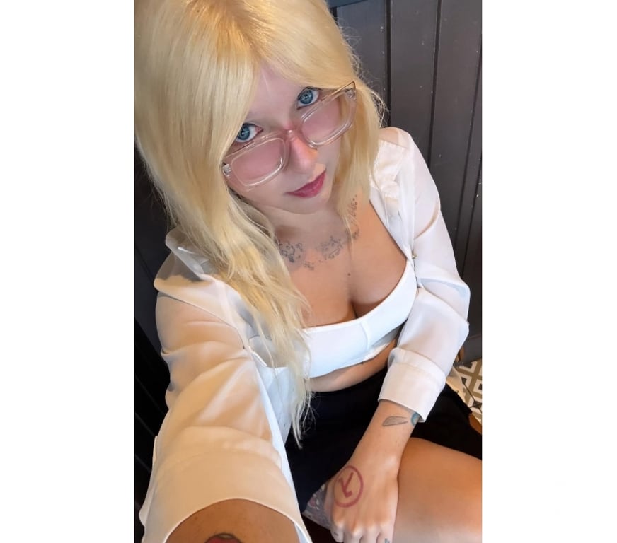Trans Escorts Nottinghamshire Nottingham - Photos for L.geek xxL big top vers