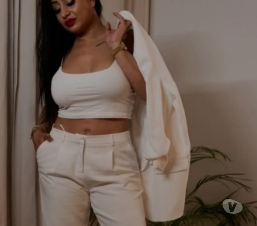 Escorts West Midlands Walsall - Photos for Merry new here owo include price opee 30£ call 07717953510