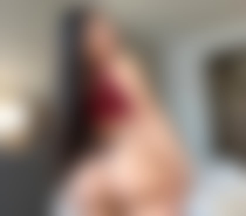 Escorts South East London Woolwich - South East London - Photos for Sexy party Girl 💦 Emelia 💯