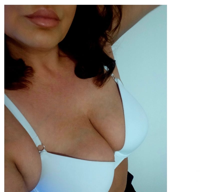 Escorts West Midlands Walsall - Photos for Mature &Passionate Polish Julia xx