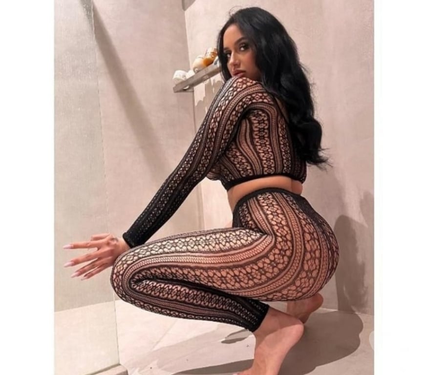 Escorts West Yorkshire Leeds - Photos for Almena incall Outcall party