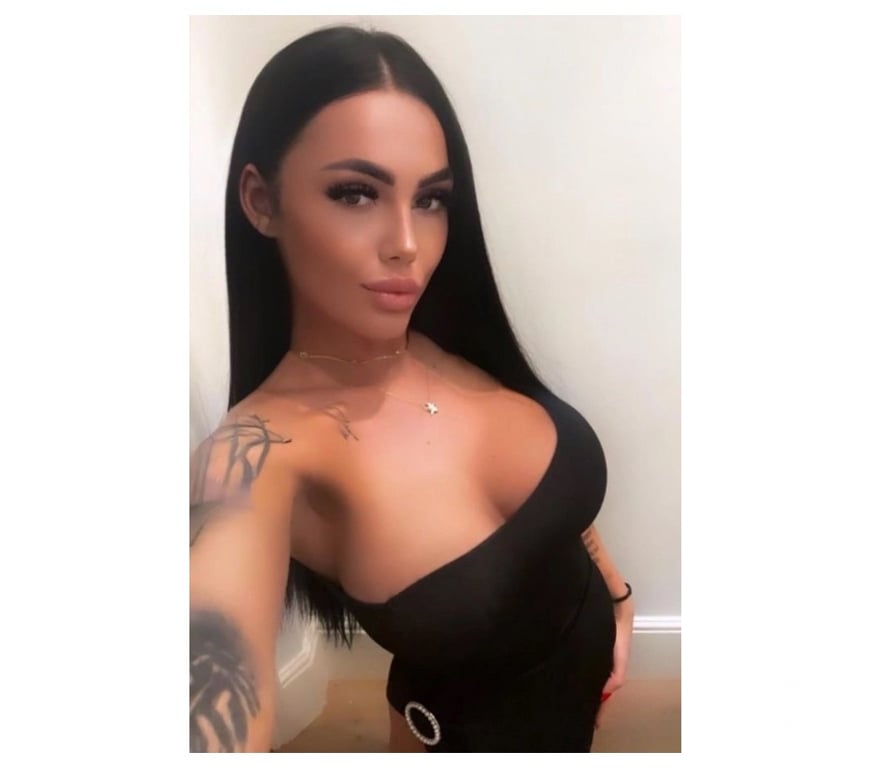 Escorts Bristol Bristol City Centre - Bristol - Photos for ❌꧁BUSTY AND SENSUAL꧂❌BIG BOOBS 𒐪HOT𒐪