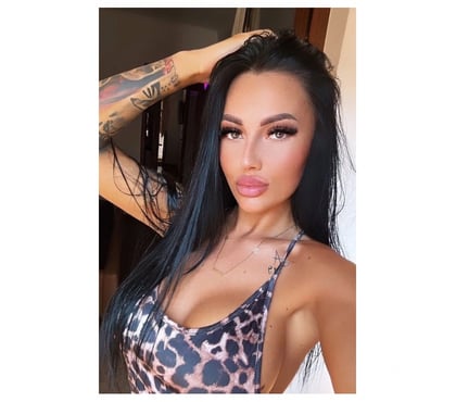English Escorts & Erotic Massage Bristol City Centre Bristol - Photos for ❌꧁BUSTY AND SENSUAL꧂❌BIG BOOBS 𒐪HOT𒐪
