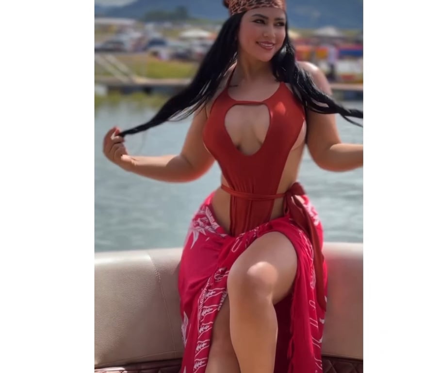 Escorts South East London Croydon - Photos for BIG BIG BUM BRAZIL PARTY 🥳❤️♥️🥳😩🥂