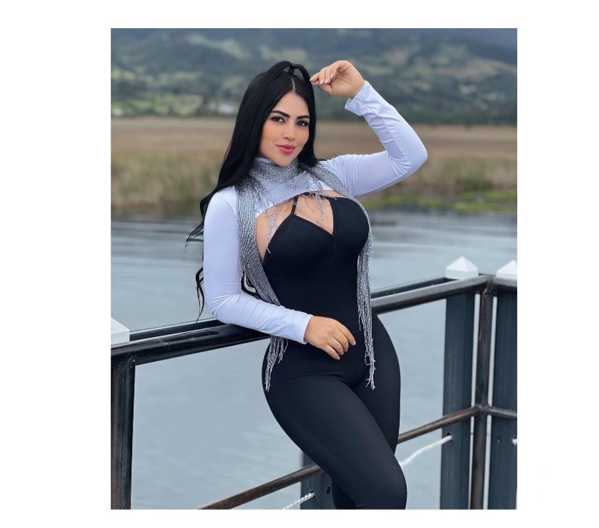 Escorts South East London Croydon - Photos for BIG BIG BUM BRAZIL PARTY 🥳❤️♥️🥳😩🥂