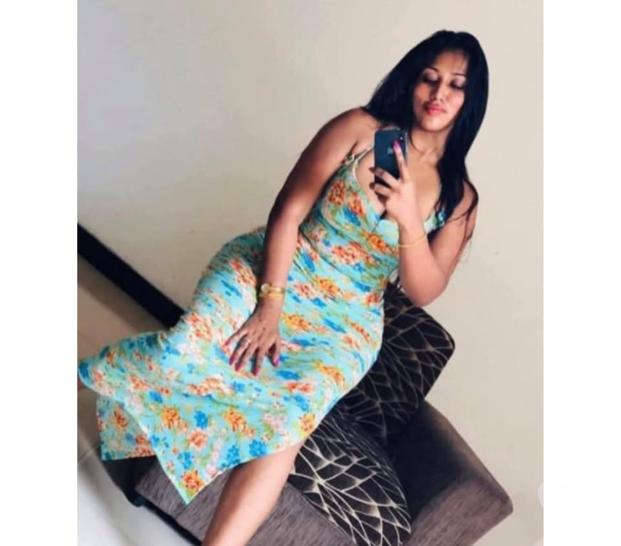 Escorts West Midlands Birmingham - Photos for SUMMAYA 25 years 💥 🥳 PARTY 🥳 NEW GIRLS