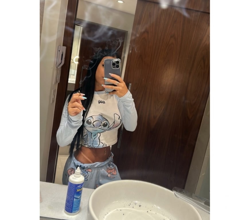 Escorts South West London Sutton - Photos for Samantha Brunette 🥰😍😍😍100%Real Pictures 🤗