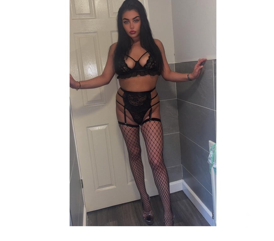 Escorts Tyne and Wear Gateshead - Photos for Amber , britsh and fun. OWO 😉🇬🇧🩷