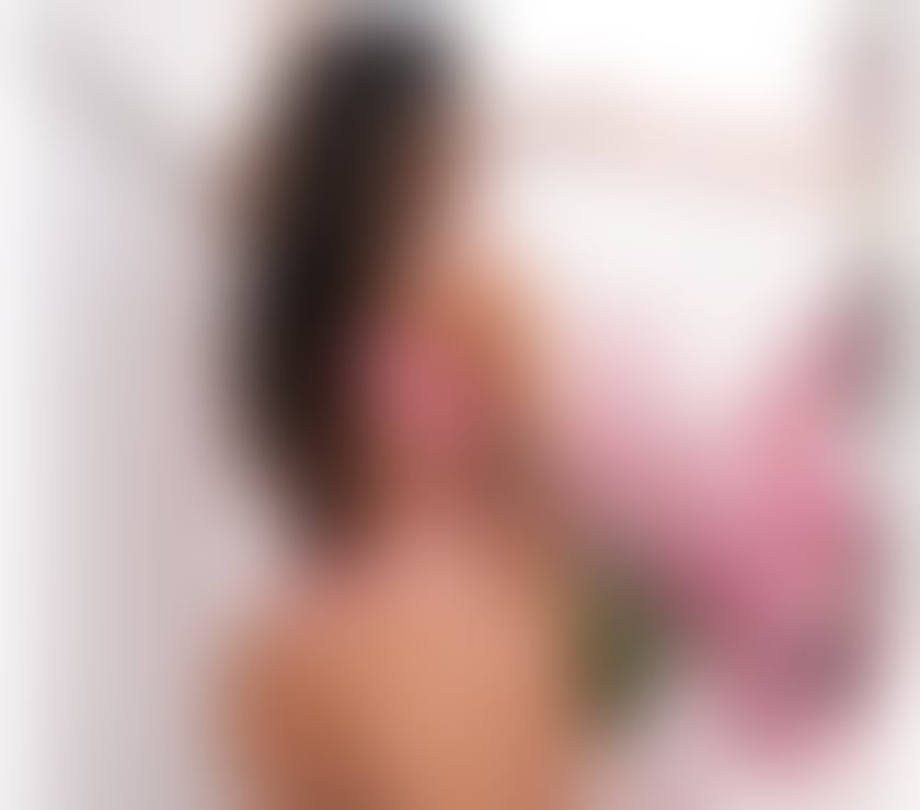 Escort Kensington and Chelsea Central London - Photos for Lummia Seductive Latina, Soft Skin & Elegant Style