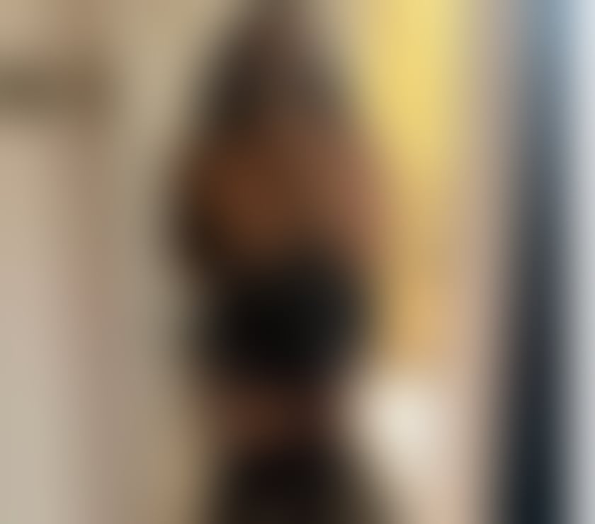 Escort Hounslow Central Station Hounslow - Photos for British 😈 BBW LIGHTSKIN QUEEN 🩷 In West London