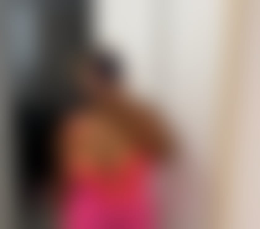 Escorts West London Hounslow - Photos for British 😈 Lightskin Beauty 🩷 In West London