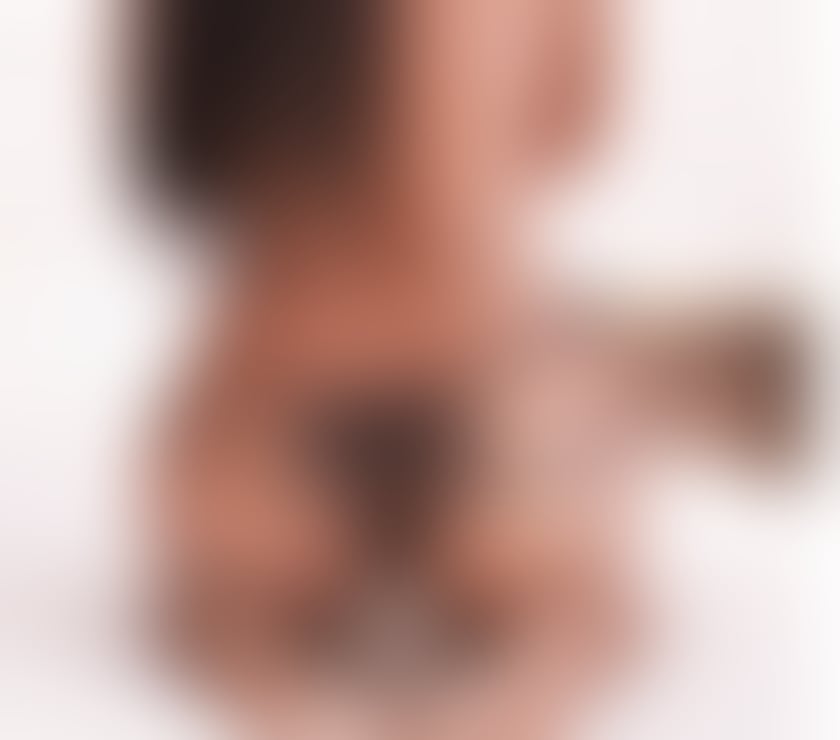 Escorts Belfast Belfast City Centre (South) - Belfast - Photos for New super busty north American girl in Belfast. Ox