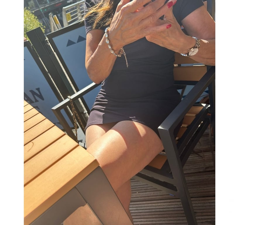 Escorts Essex Brentwood - Photos for Sara Pure class