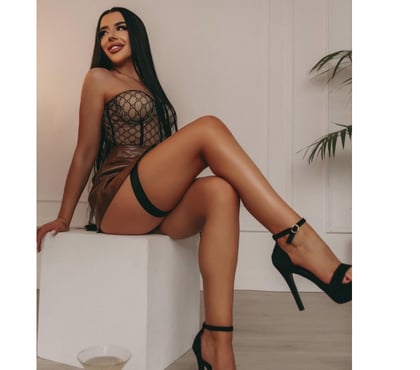 English Escorts & Erotic Massage Bristol City Centre Bristol - Photos for P@RTY GIRL❤️HOT💋❤️‍🔥❤️‍🔥 @W@ 💦