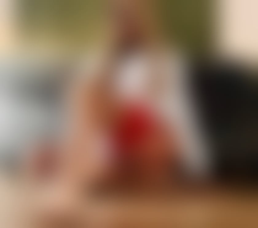 Escorts Greater Manchester Tameside - Photos for English classy Laura