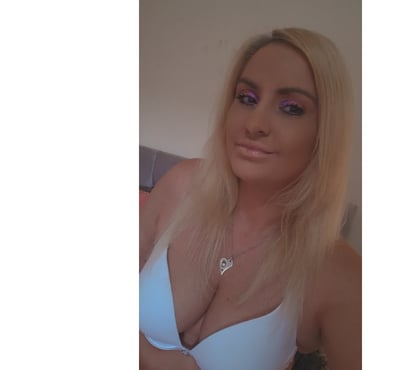 Escorts Doncaster City Centre Doncaster - Photos for English curvy blonde doncaster city centre