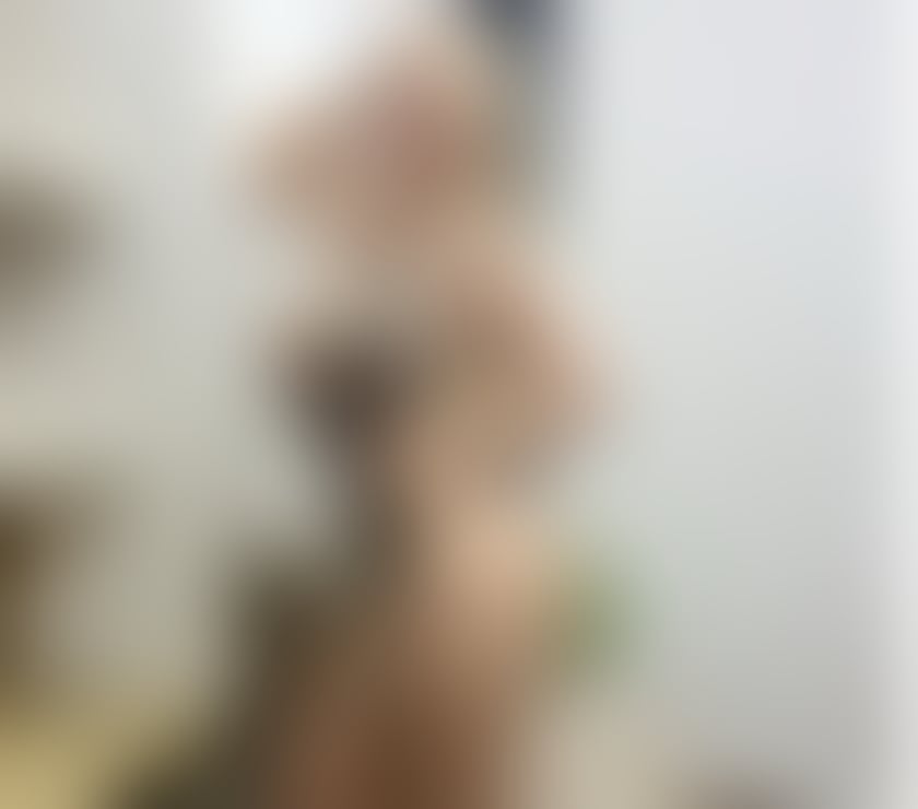 Escorts East London Canary Wharf - East London - Photos for MILF 🔥BLONDE NEW IN UK🍑