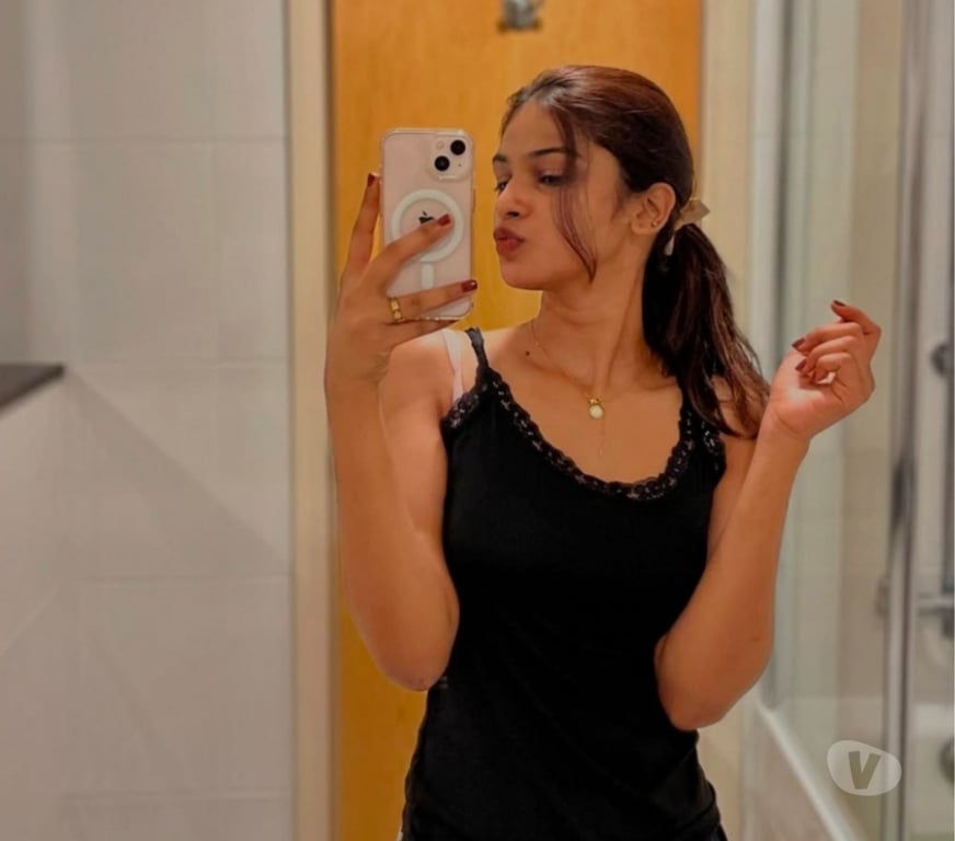 Escorts South West London Richmond upon Thames - Photos for Student Girl Available for fun and party