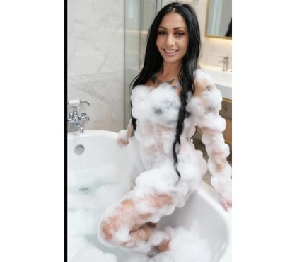 Escorts Croydon Town Centre Croydon - Photos for Ella NEW IN TOWN Party girl 100%