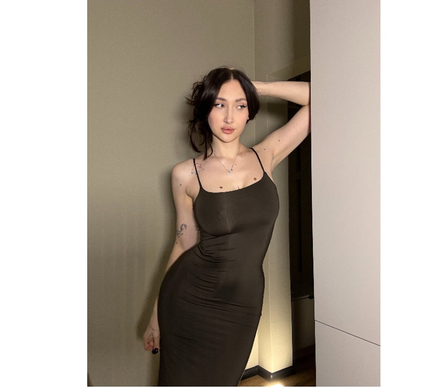 Adult Entertainment Central London London Bridge Station - Central London - Photos for Your naughty muse – live calls and custom videos