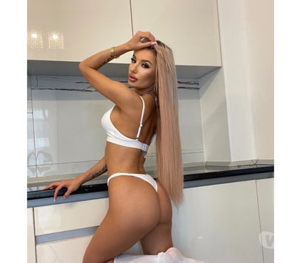  Escorts & Erotic Massage Hillingdon Station Hillingdon - Photos for ❤️I’m Criss❤️ NEW IN TOWN📞