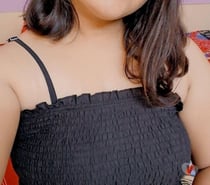Minakshi Hot Indian Girl In Birmingham