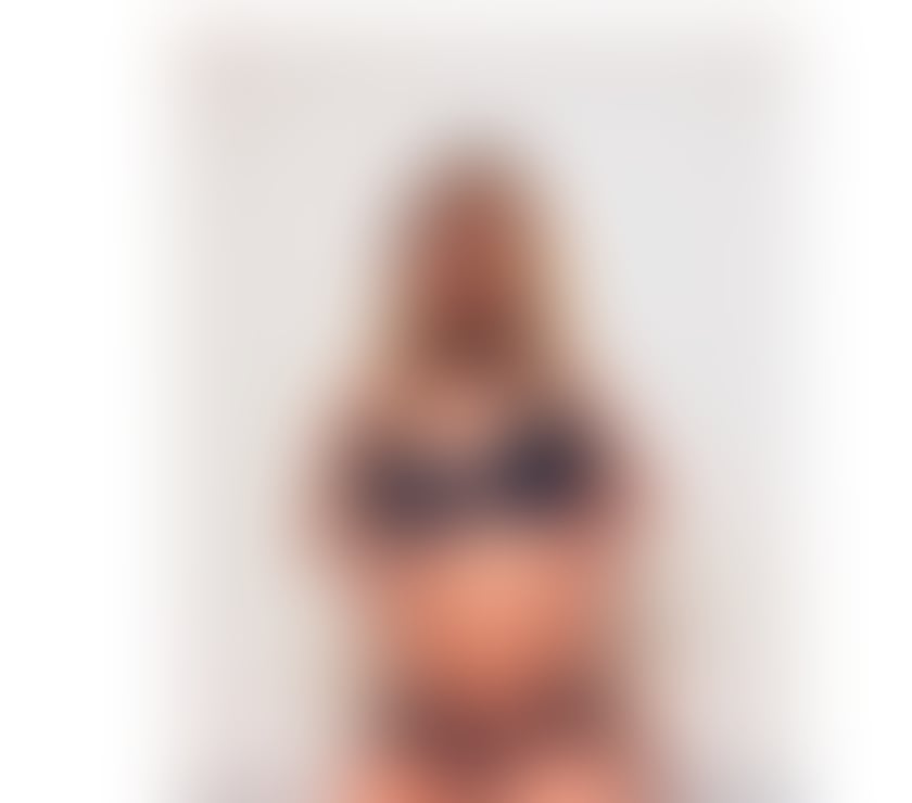 Escorts Warwickshire Nuneaton and Bedworth - Photos for Hot girl.Lusy Xxxxxx call me party girl ♥️