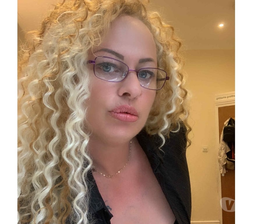 Escorts North London Ponders End - Enfield - Photos for 🫦Beautiful Curly Rebecca🫦 INCLUDING OWO😈💦
