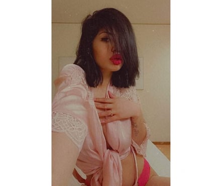 Escorts and Massages Slough Town Centre Slough - Photos for Emma❤️ all dreams come true 1 week
