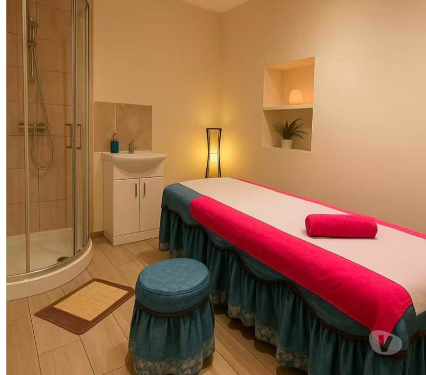 Full body massage West London West Kensington Station - West London - Photos for Golden sunshine health