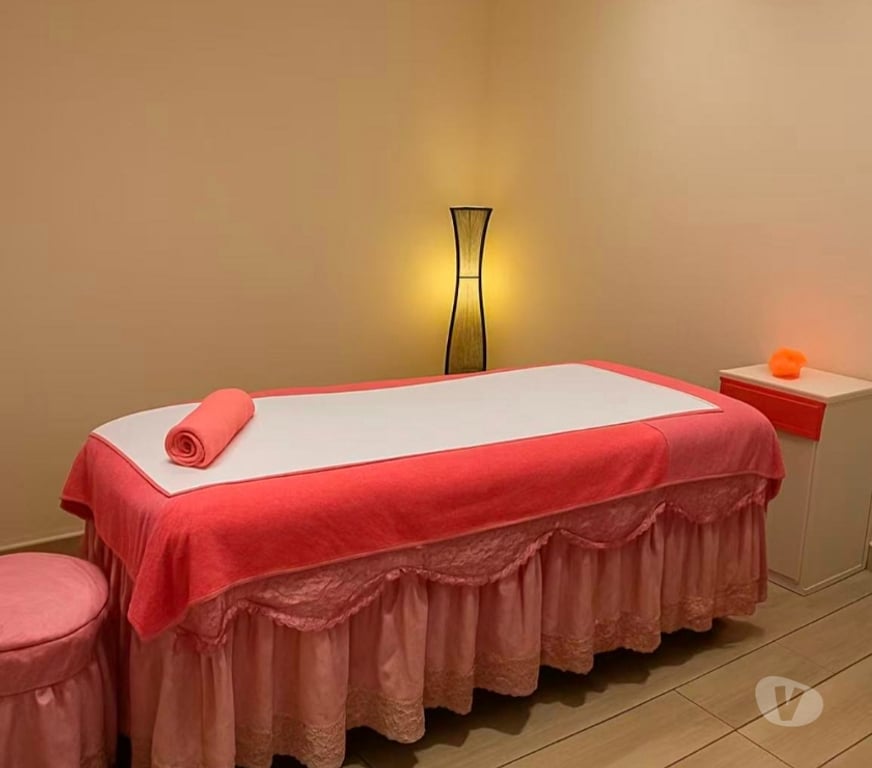 Full body massage West London West Kensington Station - West London - Photos for Golden sunshine health