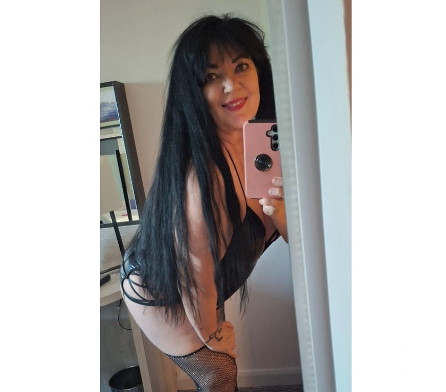 Escorts Cardiff Pentwyn - Cardiff - Photos for Charming Lady in Cf23💥GFE💋REAL PICTURES