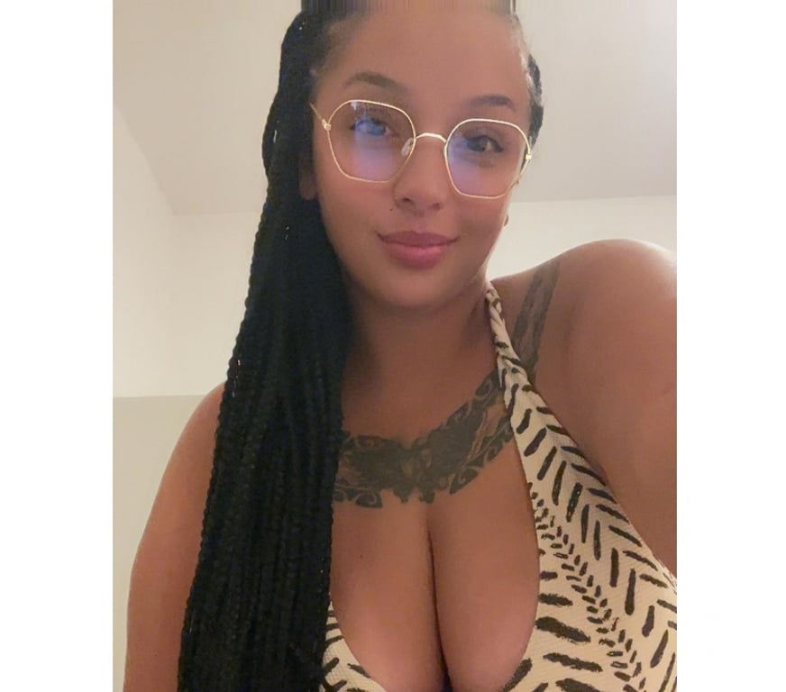 Escorts East London Canary Wharf - East London - Photos for BBW TATIANA NEW IN TOWN💖 GFE OWO PARTY🎉