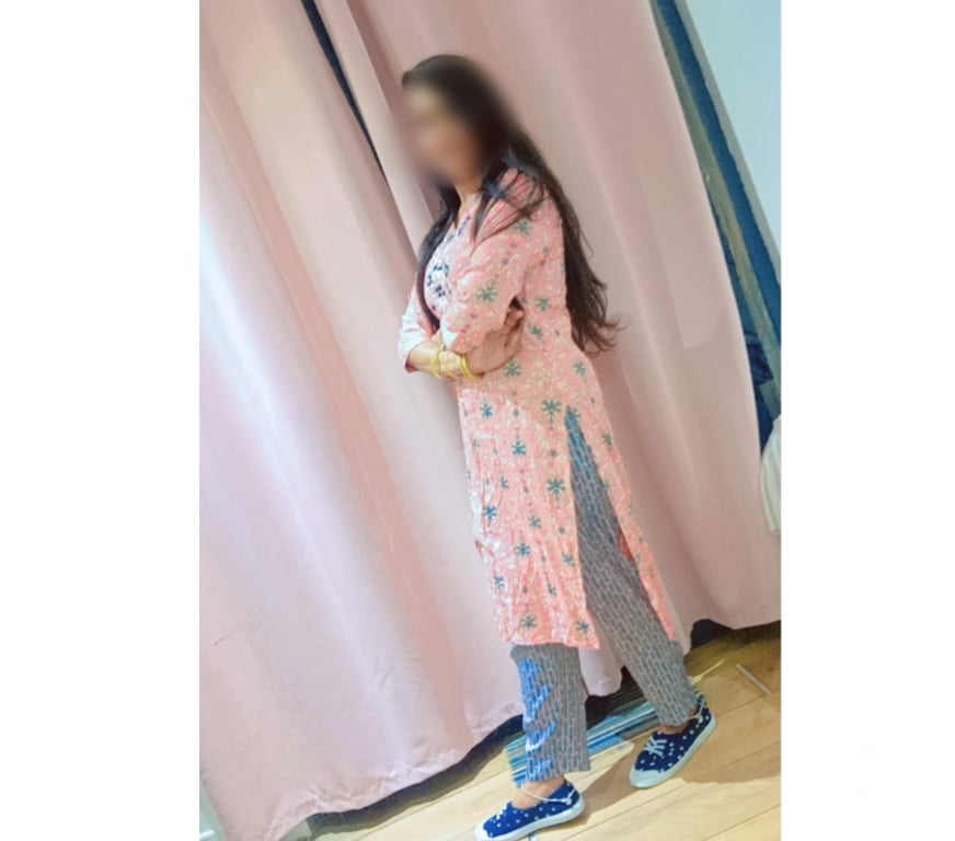 Escorts East London Redbridge - Photos for Aashanna New Nepali Tamil Indian Girl in Ilford