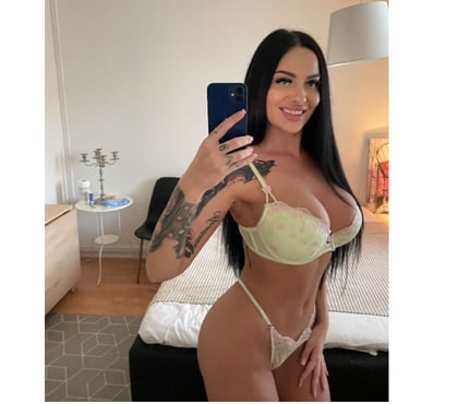  Escorts & Erotic Massage Doncaster City Centre Doncaster - Photos for New in Town 🍭 No Rush 🍭 Party Girl
