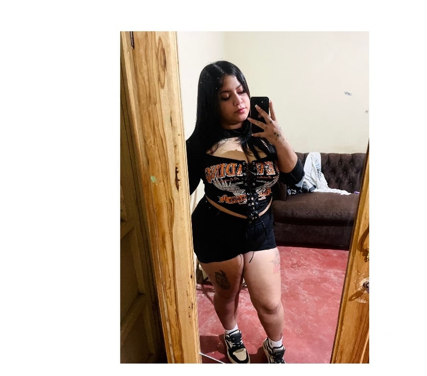 Adult Entertainment South East London Bromley - Photos for pretty eyes send ONLY WHATSAPP 07346 589412