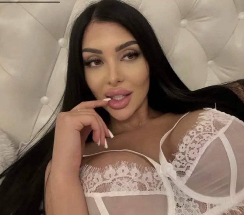  Escorts & Erotic Massage Northampton West Northamptonshire - Photos for I’m Dior party girl! Available for outcall❤️Video call