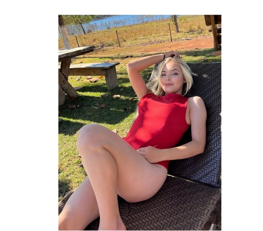 Escorts North West London Neasden - North West London - Photos for 🍾🔞😈CAN YOU HANDLE IT? 😈🔞🍾