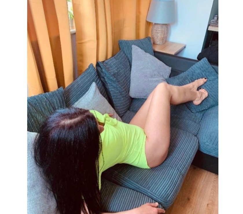 Escorts Cardiff Pentwyn - Cardiff - Photos for Relaxing escape with a friendly girl