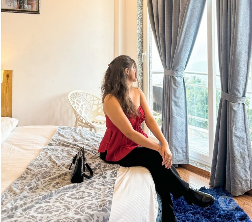 Escorts West London Hillingdon - Photos for Hot🥵 Indian slut available❤️+44 7832384085
