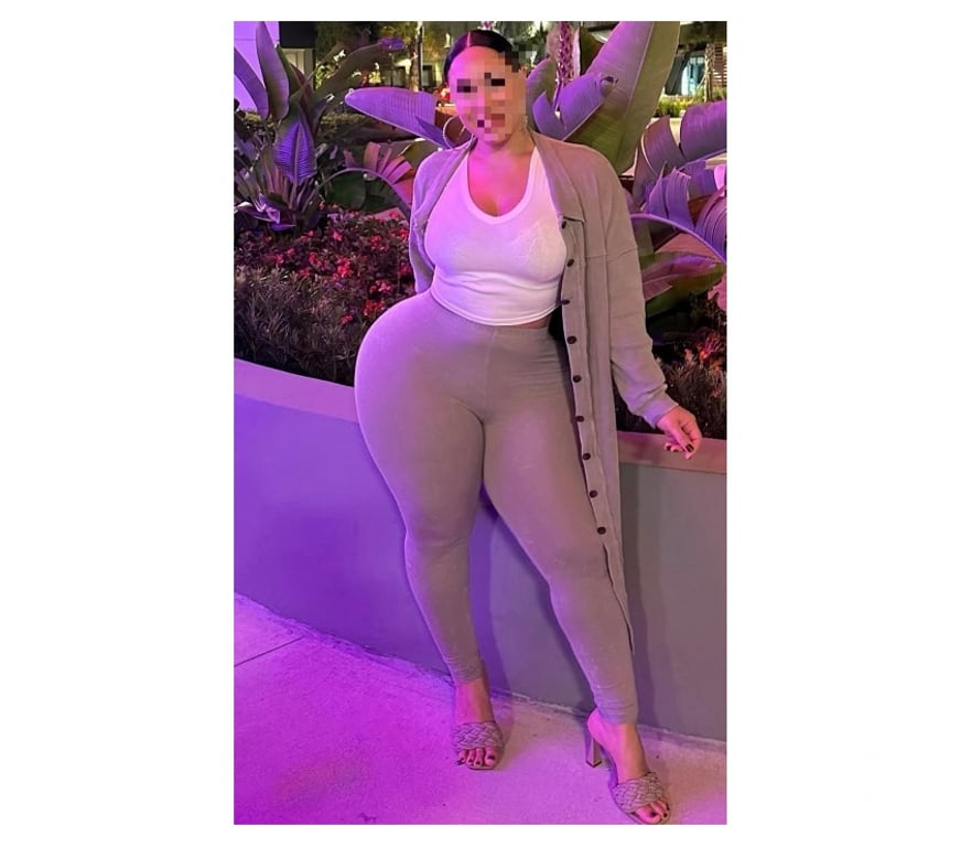 Escorts South East London Elephant and Castle - South East London - Photos for 🍑🔥HOT BIG BUM🔥🍑