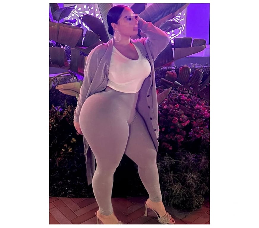 Escorts South East London Elephant and Castle - South East London - Photos for 🍑🔥HOT BIG BUM🔥🍑